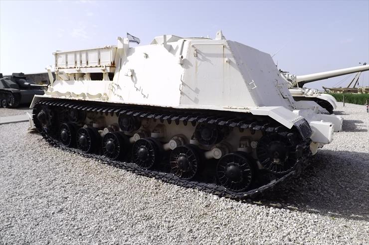 1 Pojazdy techniczne - Różne - ISU Armored Recovery Vehicle Egyptian Walk Around.jpg